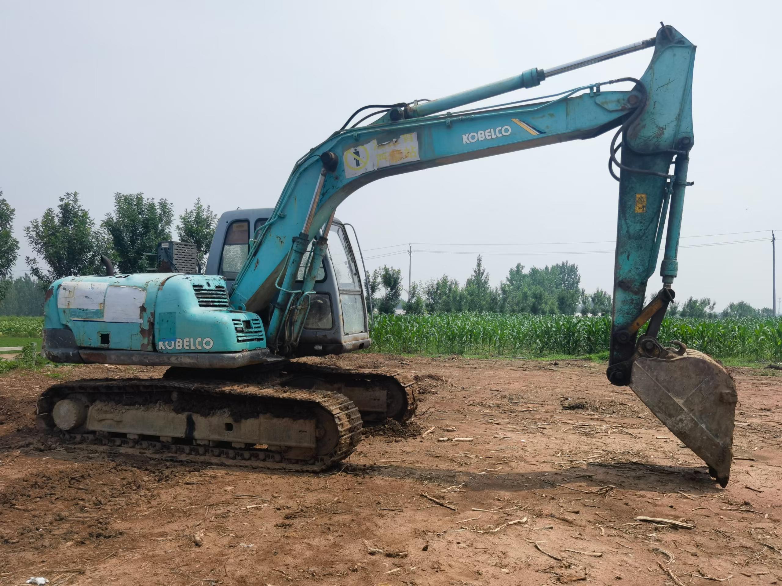 Buy Kobelco SK120 Used Excavator / 2