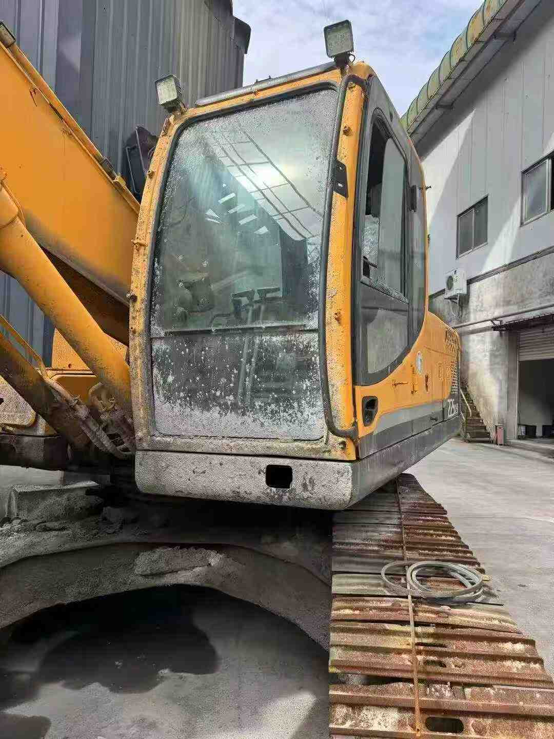 Buy Hyundai R215-9 Used Excavator / 5 Buy Hyundai R215-9 Used Excavator / 5