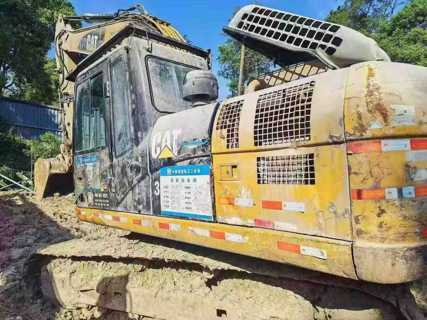 Buy Caterpillar 320A Used Excavator / 2
