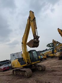 Buy Sumitomo SH200A5 Used Excavator / 4 Buy Sumitomo SH200A5 Used Excavator / 4