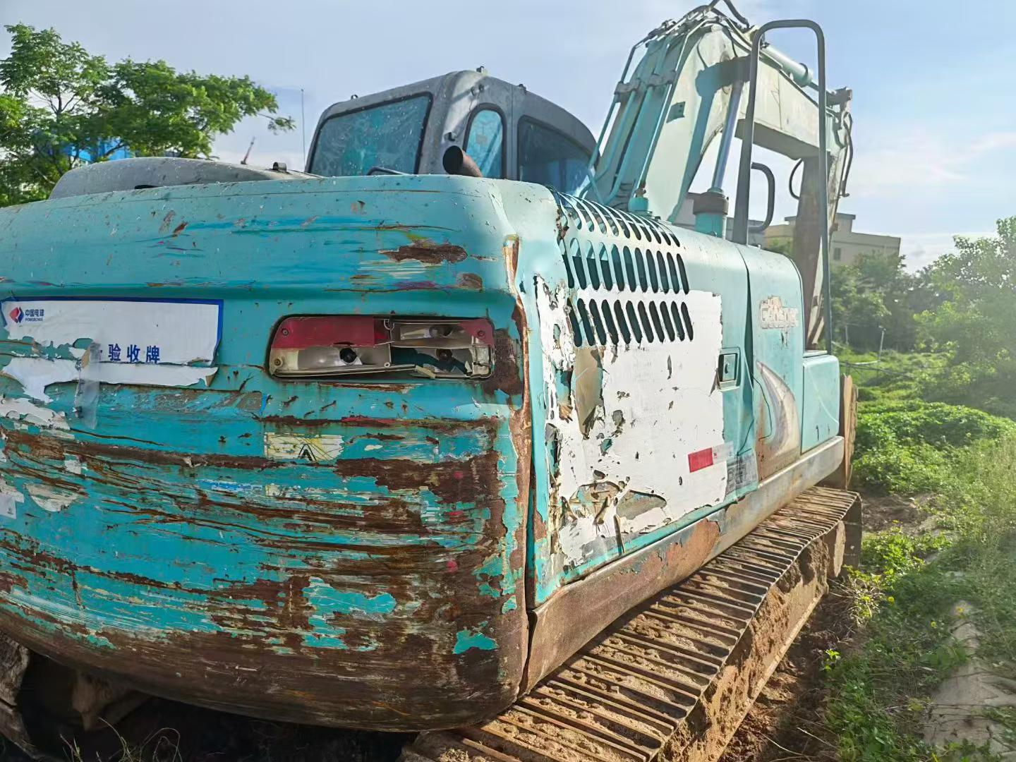 Buy Kobelco SK140 Used Excavator