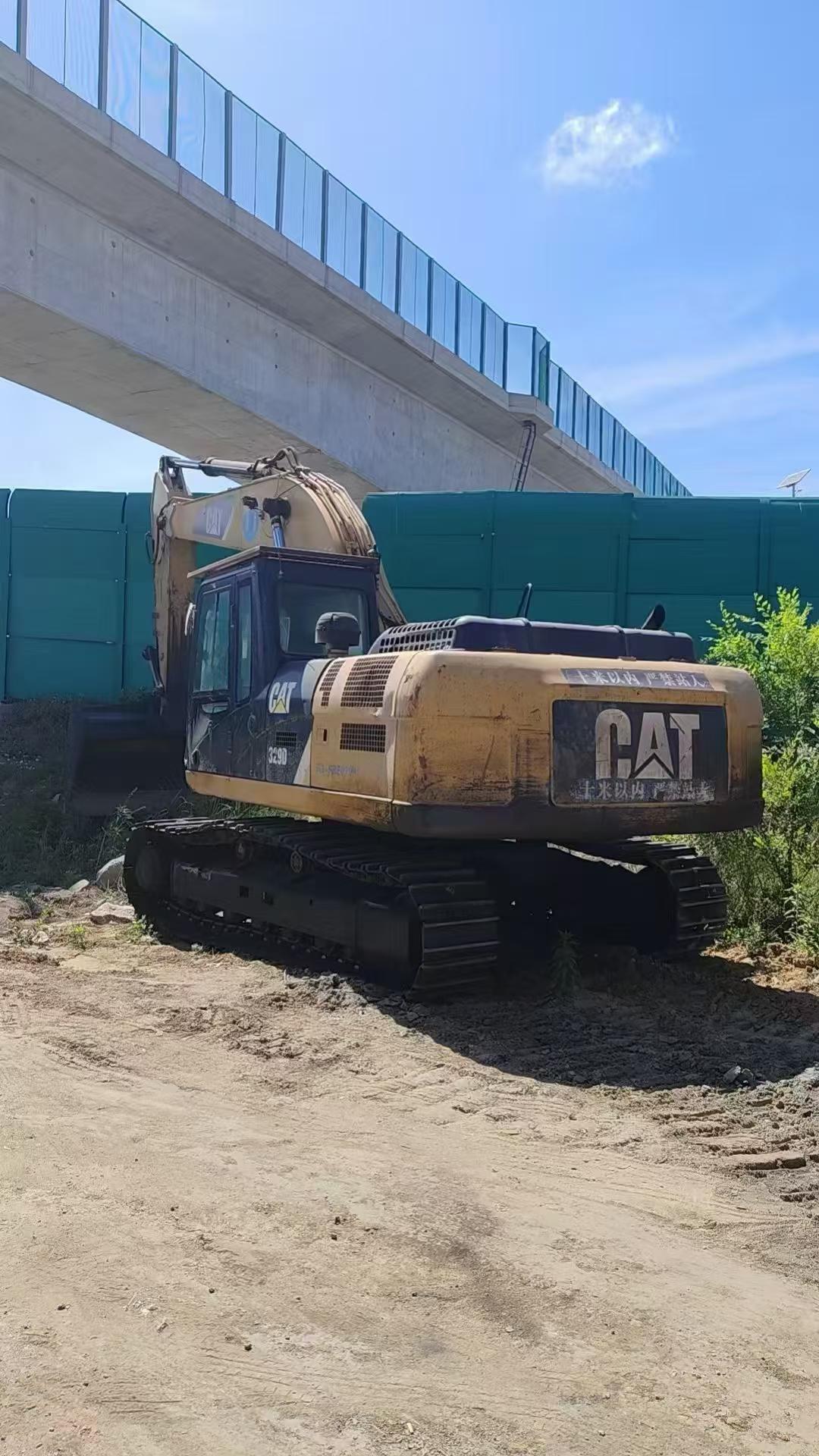 Buy Caterpillar 329D Used Excavator / 3 Buy Caterpillar 329D Used Excavator / 3