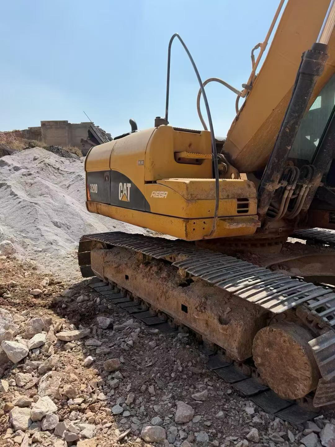 Buy Caterpillar 320D Used Excavator / 3 Buy Caterpillar 320D Used Excavator / 3