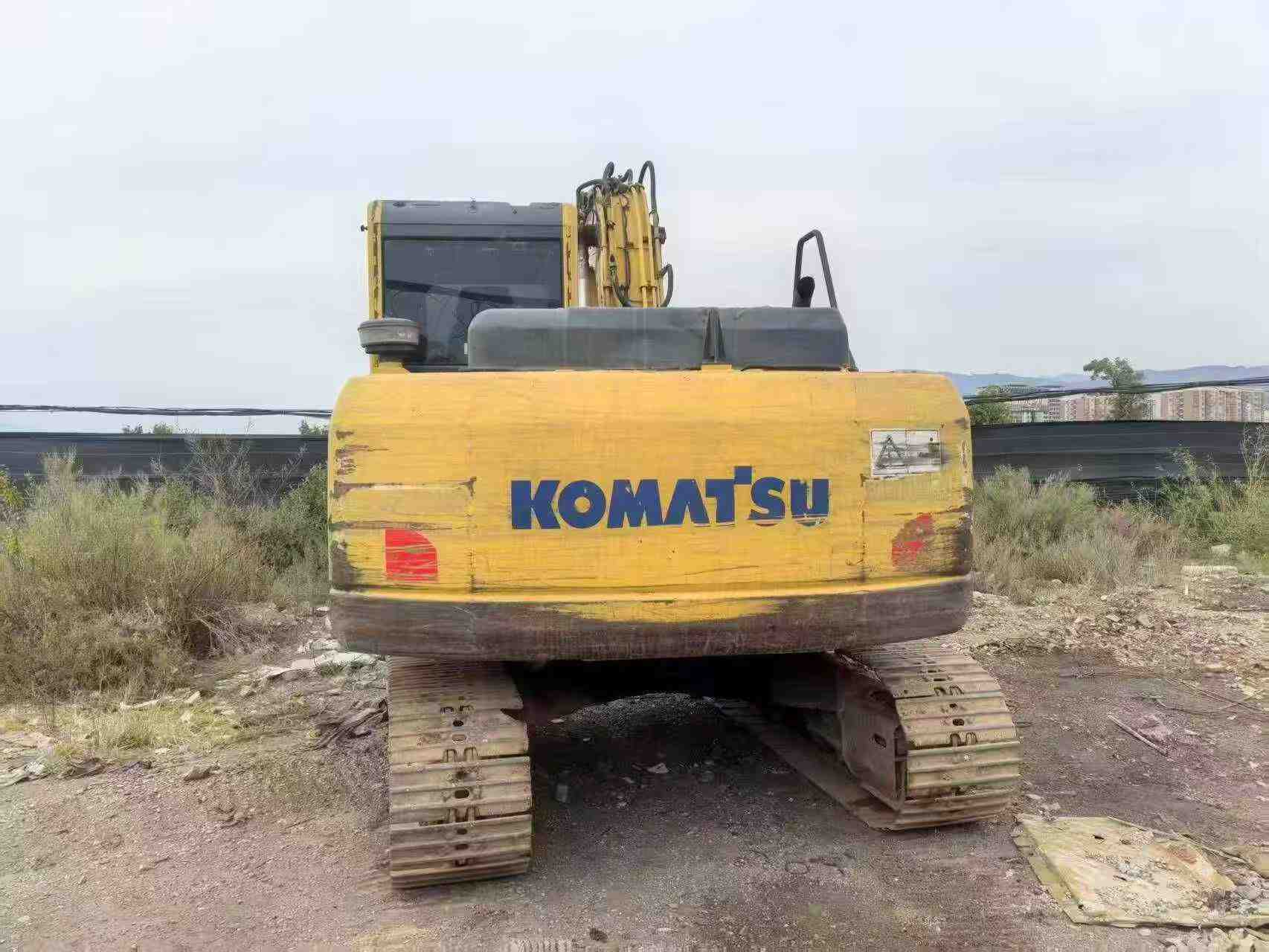 Buy Komatsu PC130-8 Used Excavator / 1