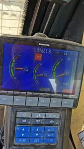 Buy Komatsu PC390LC-8M0 Used Excavator Buy Komatsu PC390LC-8M0 Used Excavator