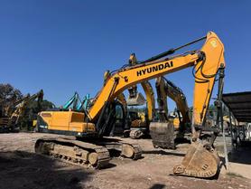 Buy Hyundai R225-7 Used Excavator / 4 Buy Hyundai R225-7 Used Excavator / 4