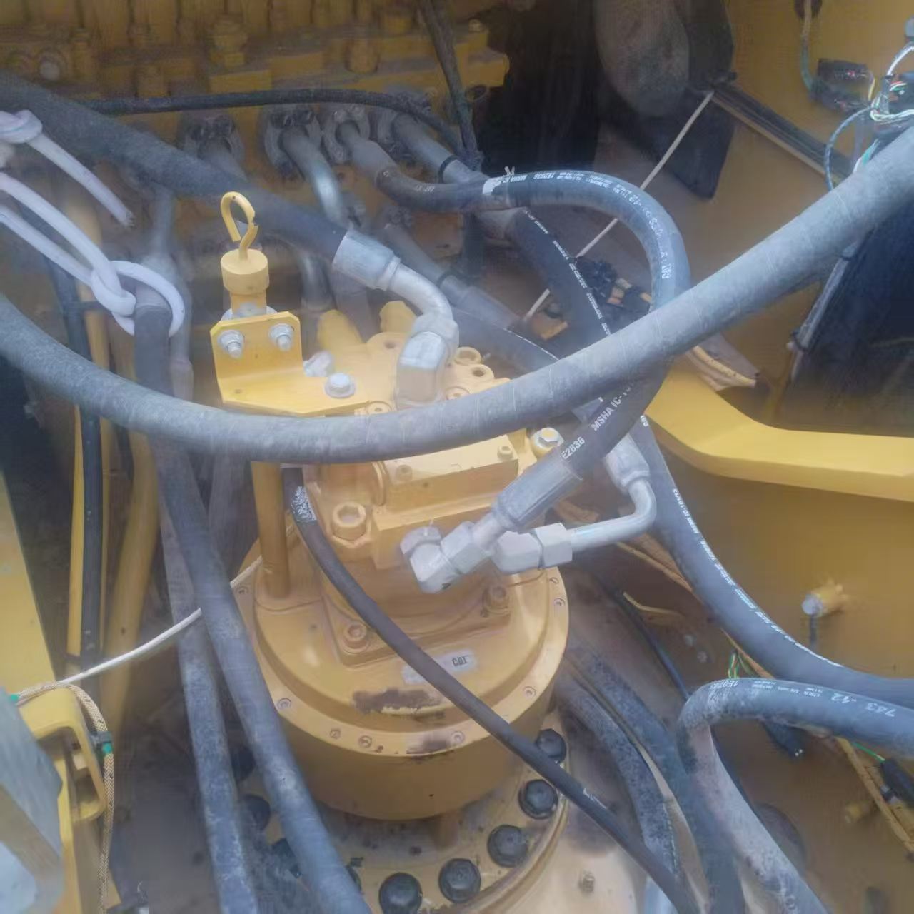 Buy Caterpillar 326DL Used Excavator / 2 Buy Caterpillar 326DL Used Excavator / 2