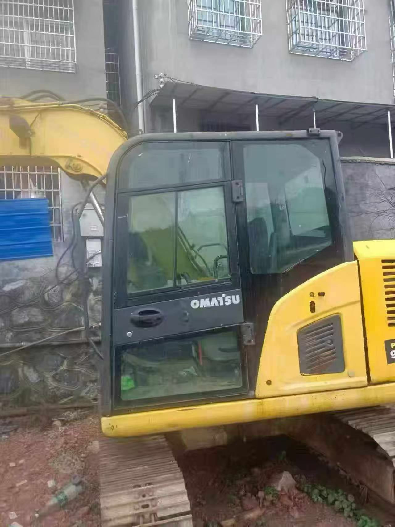 Buy Komatsu PC70-8 Used Excavator / 8