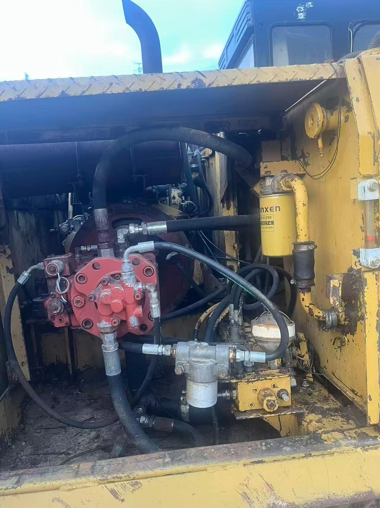 Buy Caterpillar E120B Used Excavator / 8