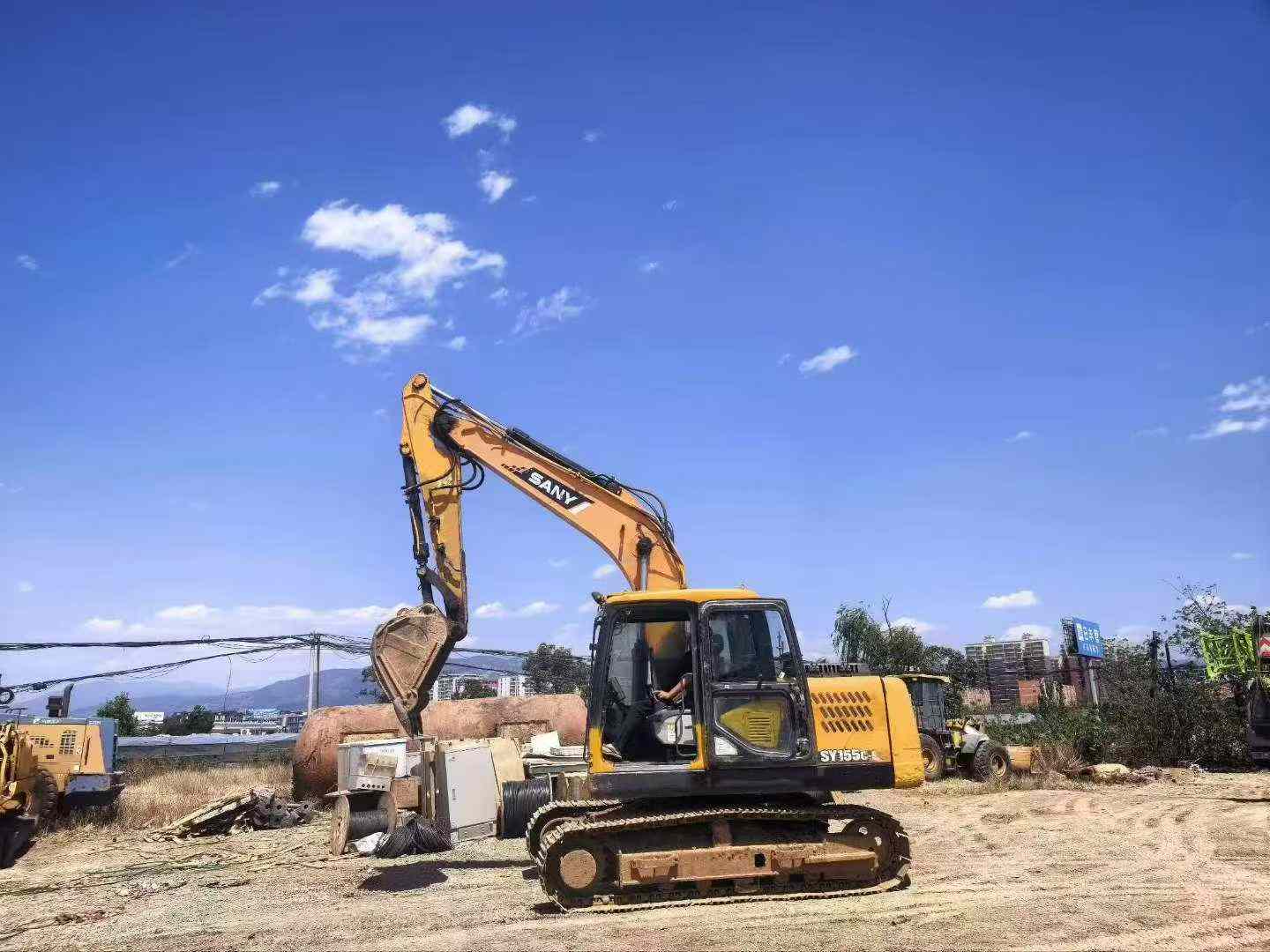 Buy Sany SY115C Used Excavator / 1