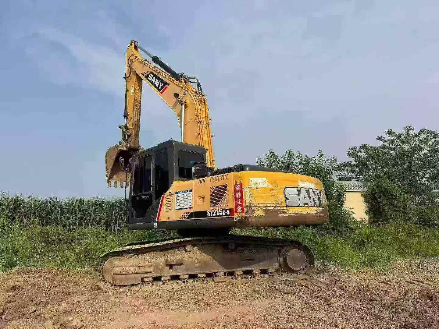 Buy Sany SY215C-8 Used Excavator / 9 Buy Sany SY215C-8 Used Excavator / 9