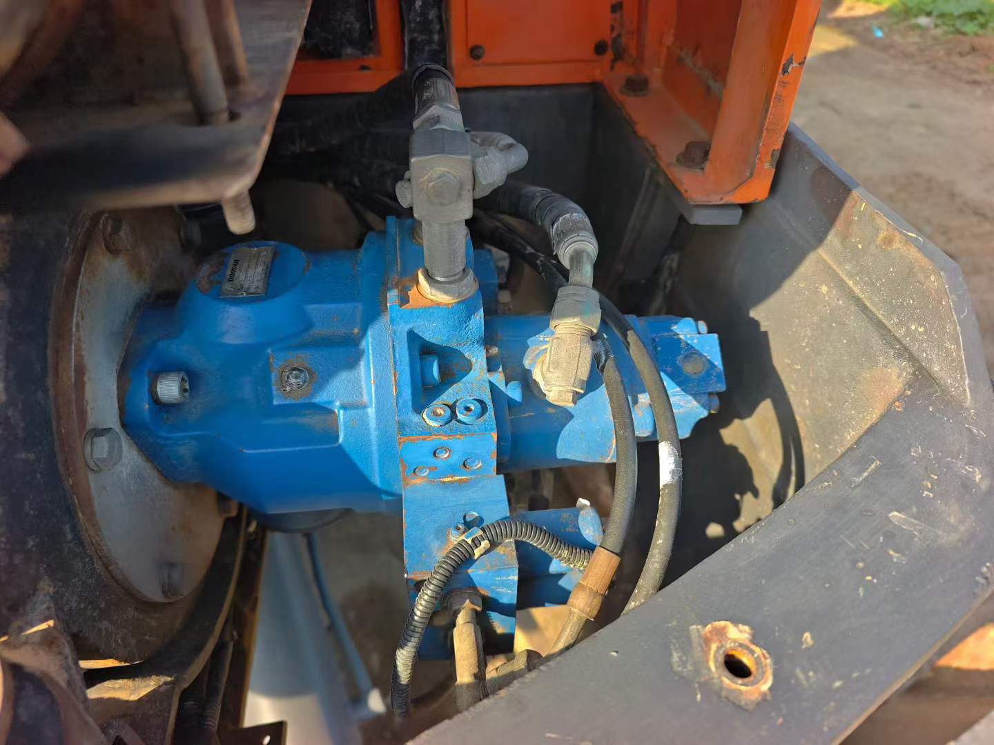 شراء حفارة Doosan DH55-7 مستعملة / 8