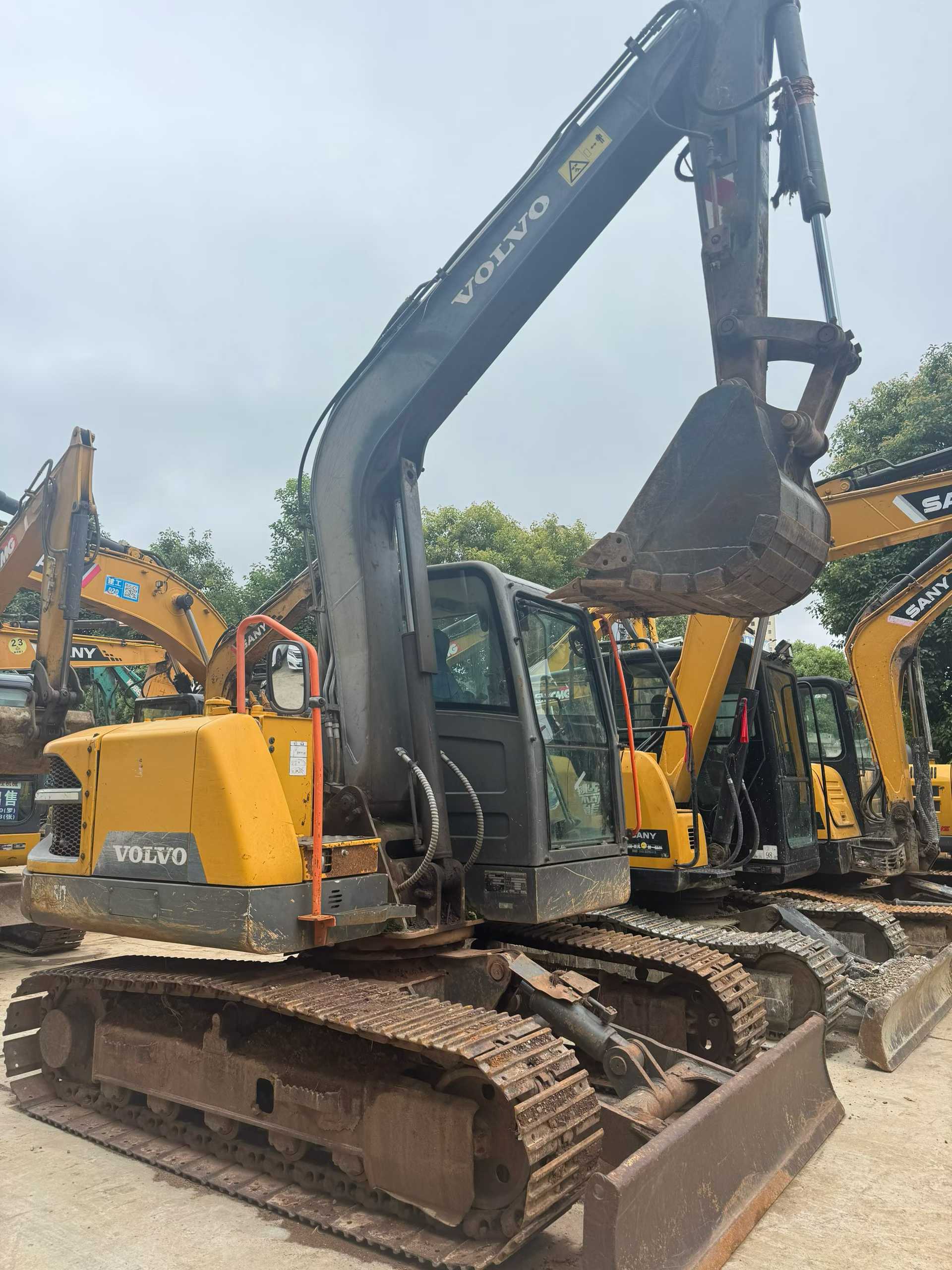 Buy Volvo EC75D Used Excavator / 4 Buy Volvo EC75D Used Excavator / 4
