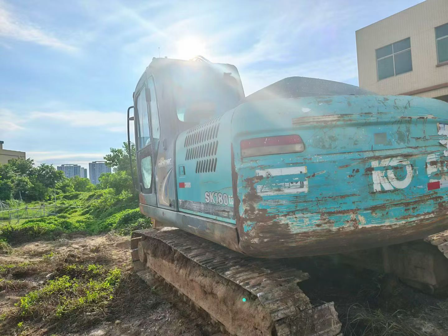Buy Kobelco SK140 Used Excavator / 2 Buy Kobelco SK140 Used Excavator / 2