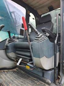 Buy Kobelco SK130 Used Excavator / 3 Buy Kobelco SK130 Used Excavator / 3
