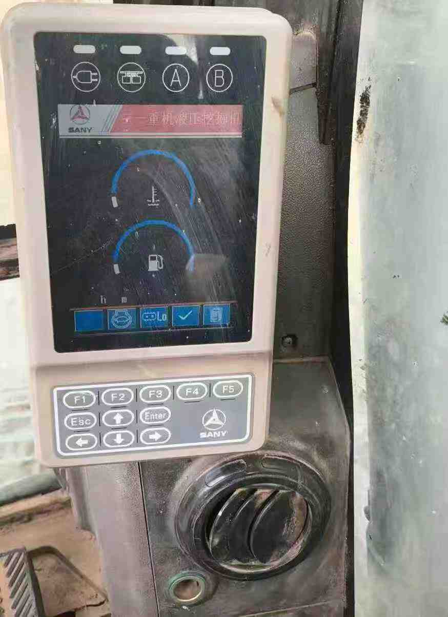 Buy Sany SY135 Used Excavator / 3 Buy Sany SY135 Used Excavator / 3