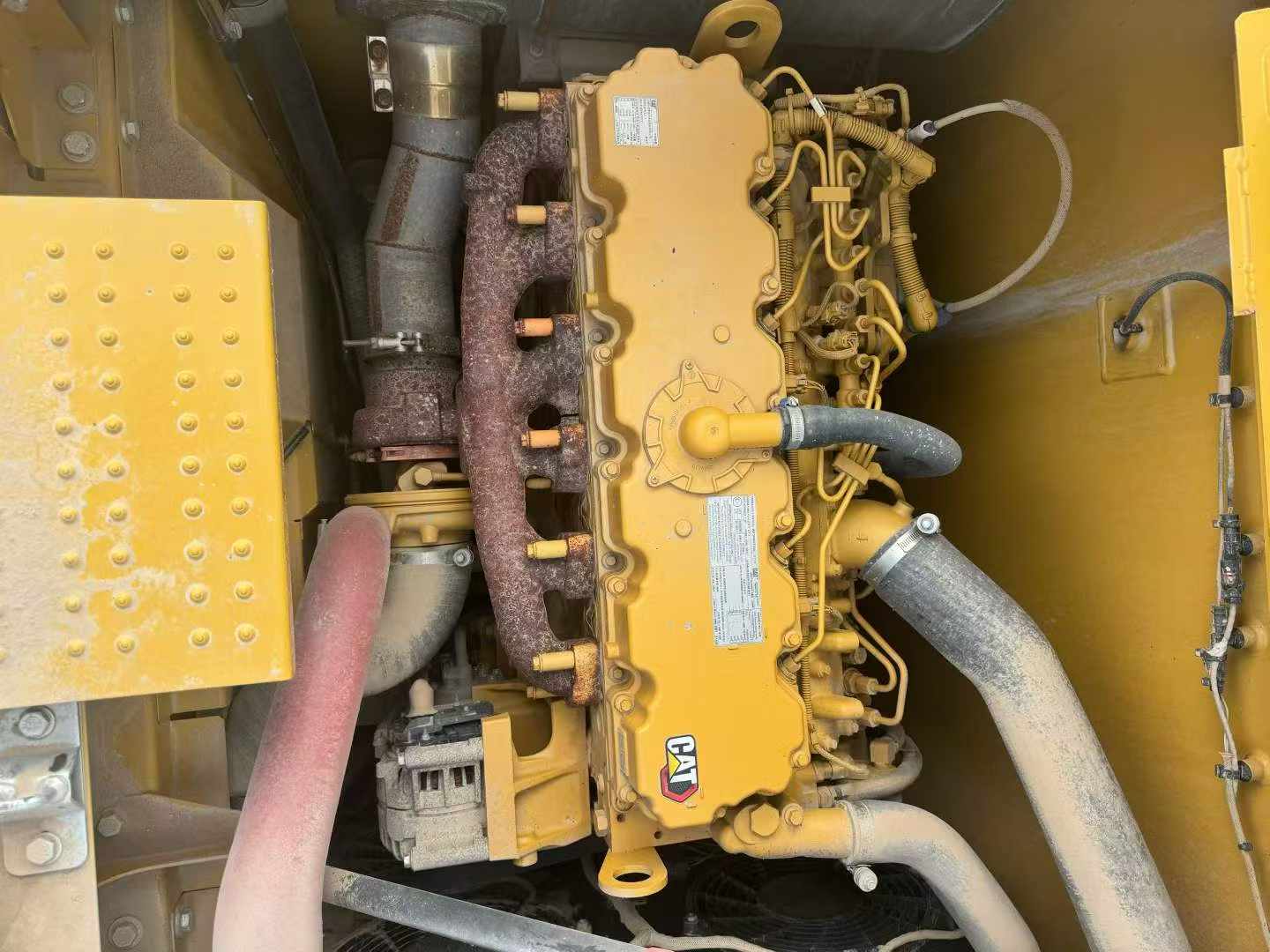 Buy Caterpillar 323 Used Excavator / 5 Buy Caterpillar 323 Used Excavator / 5