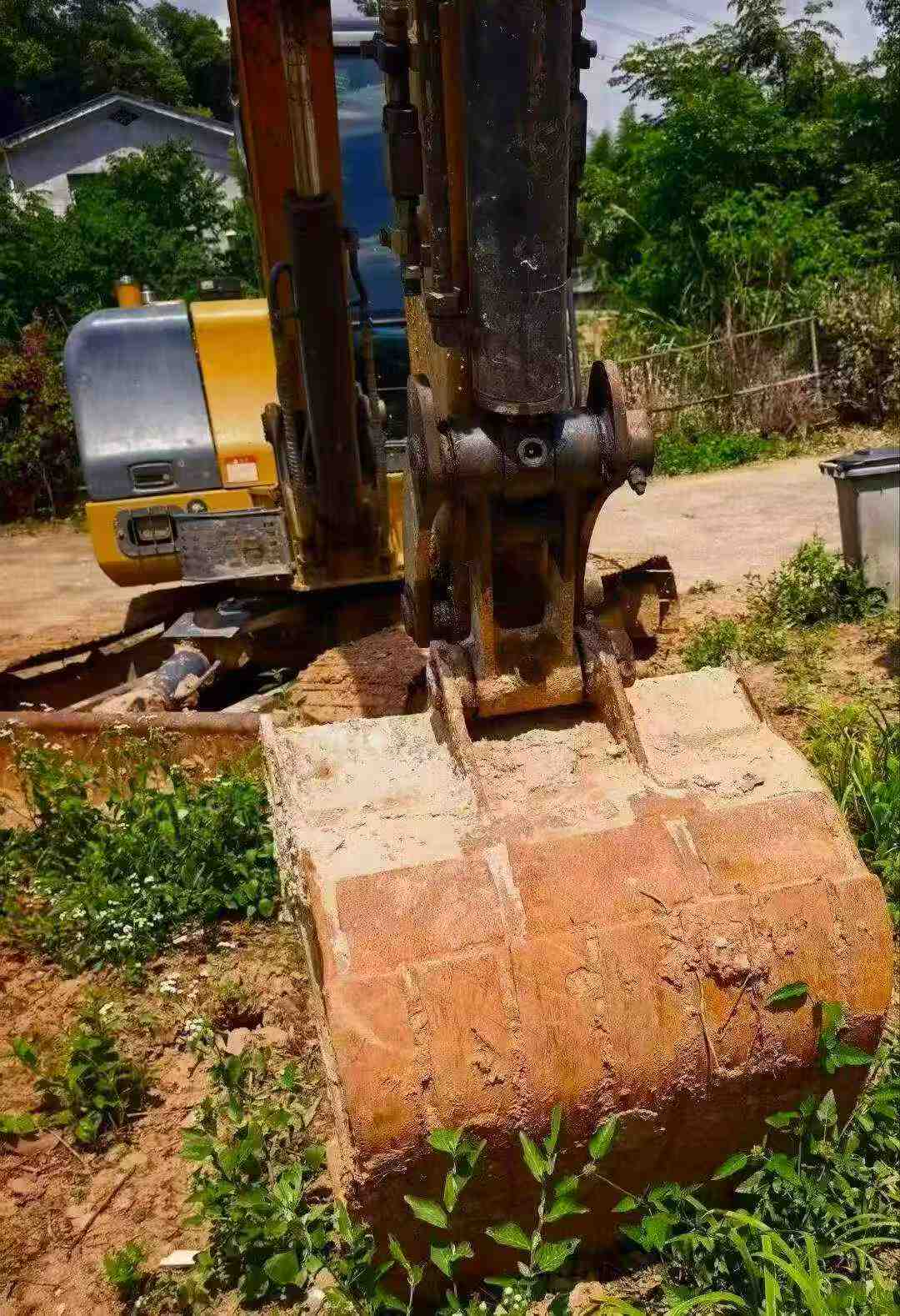 Buy XCMG LW60G Used Excavator / 1