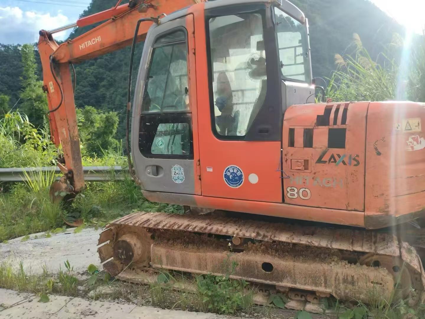 Buy Hitachi EX70 Used Excavator / 3 Buy Hitachi EX70 Used Excavator / 3
