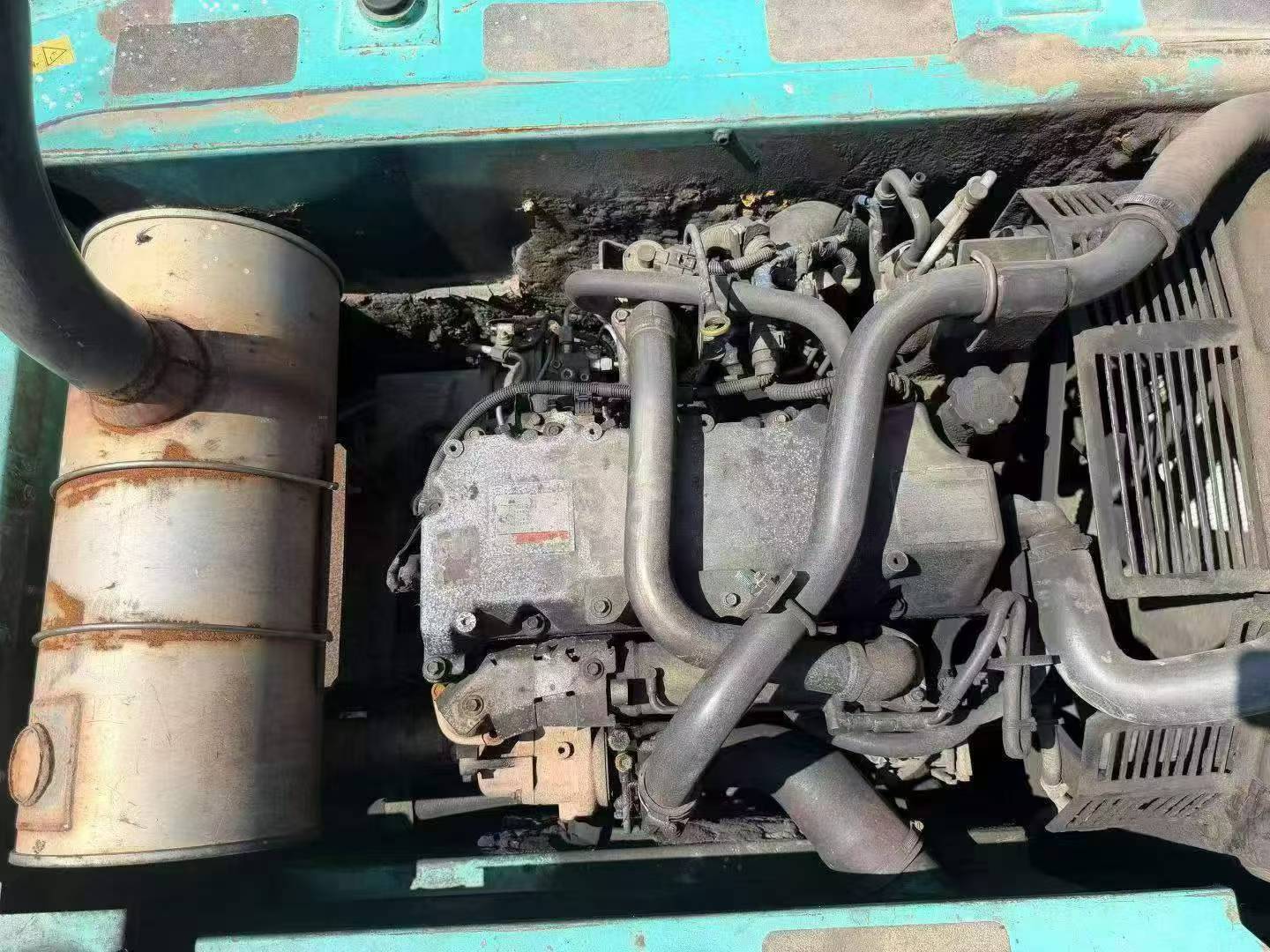 Buy Kobelco SK200-11 Used Excavator / 7 Buy Kobelco SK200-11 Used Excavator / 7