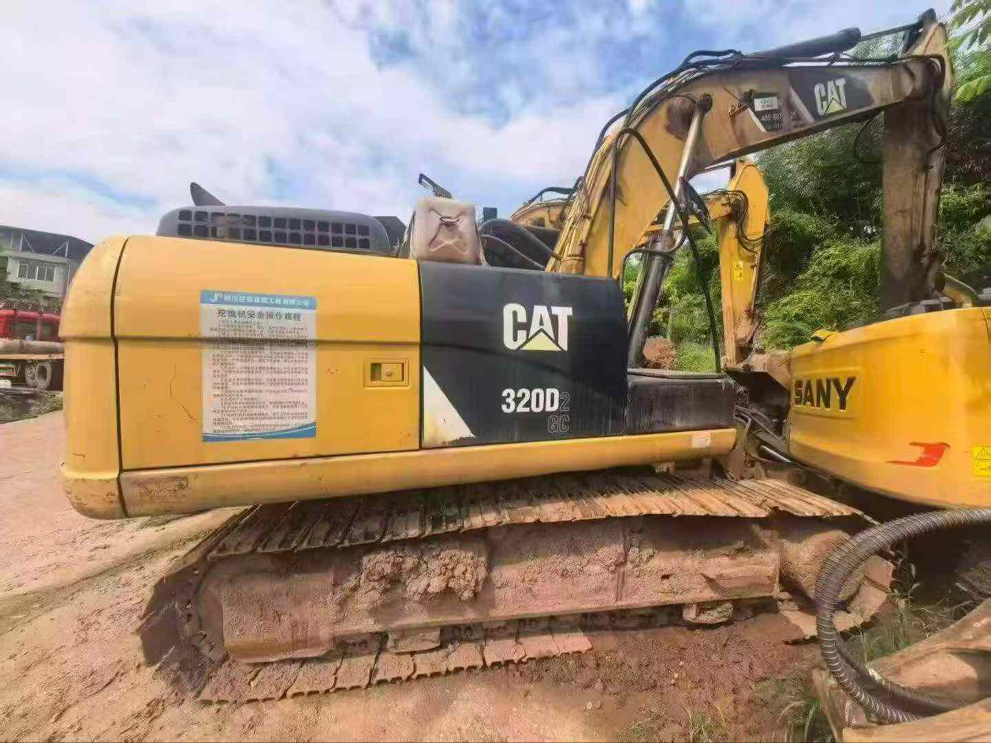 Buy Caterpillar 320D Used Excavator / 4 Buy Caterpillar 320D Used Excavator / 4