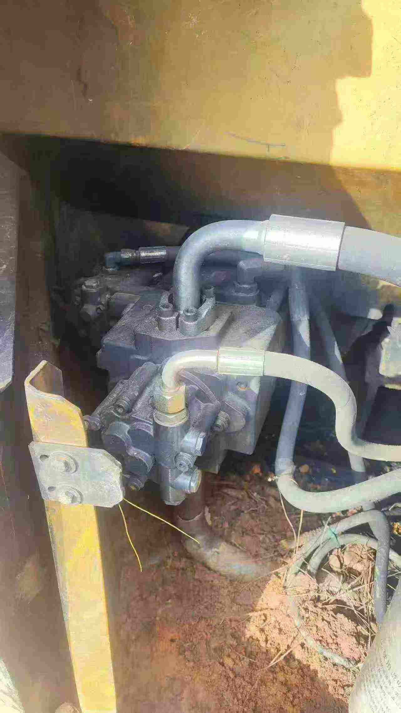 Buy Caterpillar 307B Used Excavator / 6 Buy Caterpillar 307B Used Excavator / 6