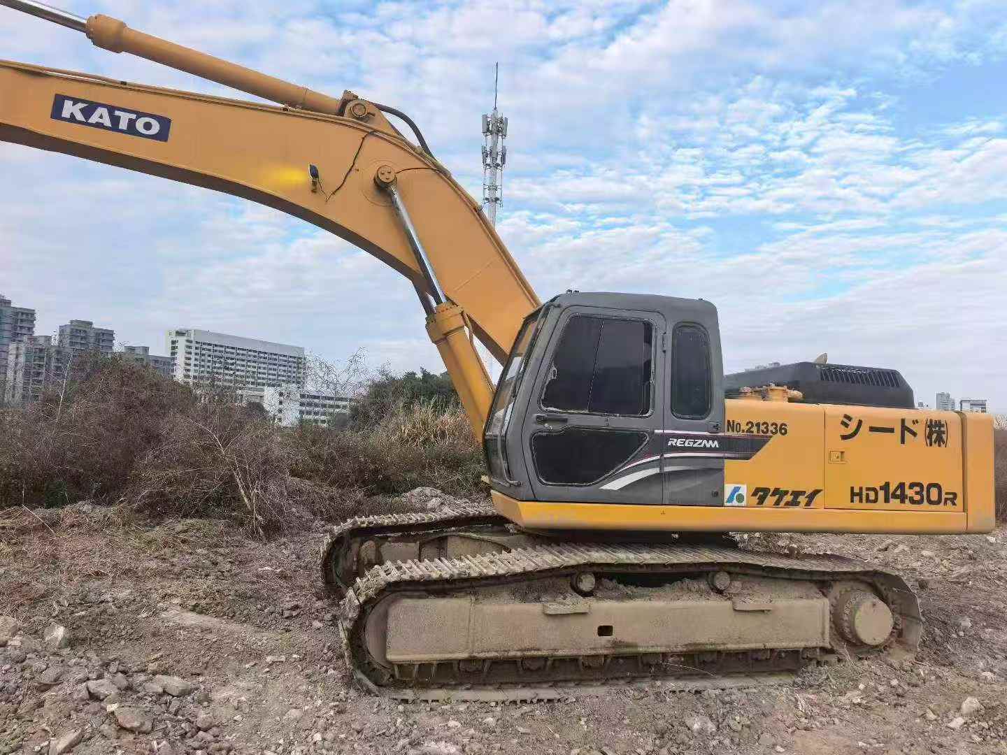Buy Kato HD1430 Used Excavator / 7