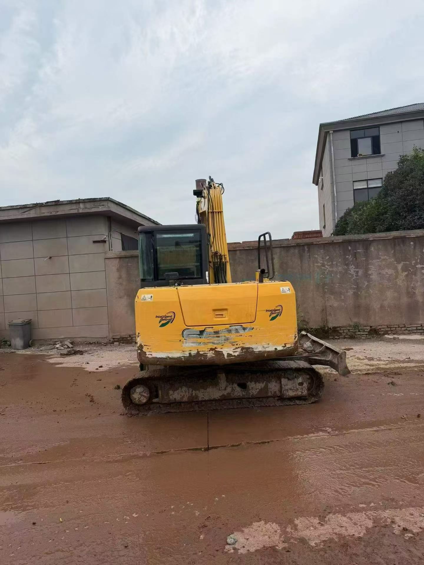Buy Sany SY65C Used Excavator / 9