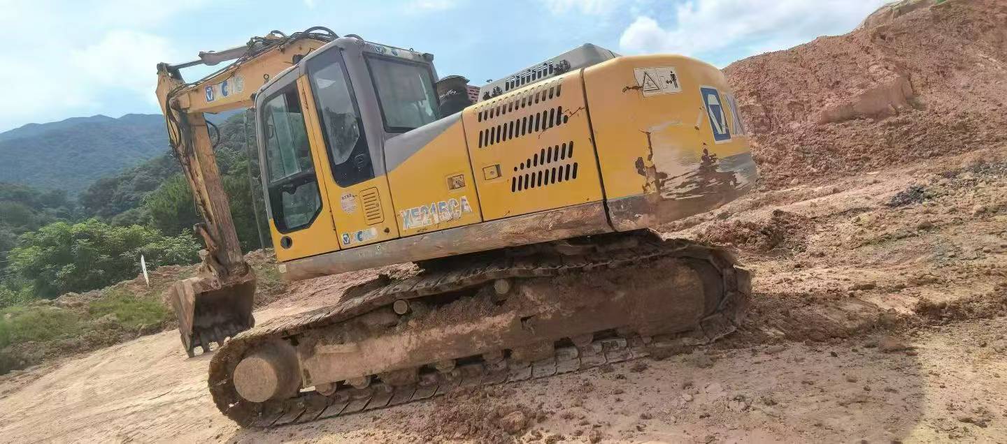 Buy XCMG XE215 Used Excavator