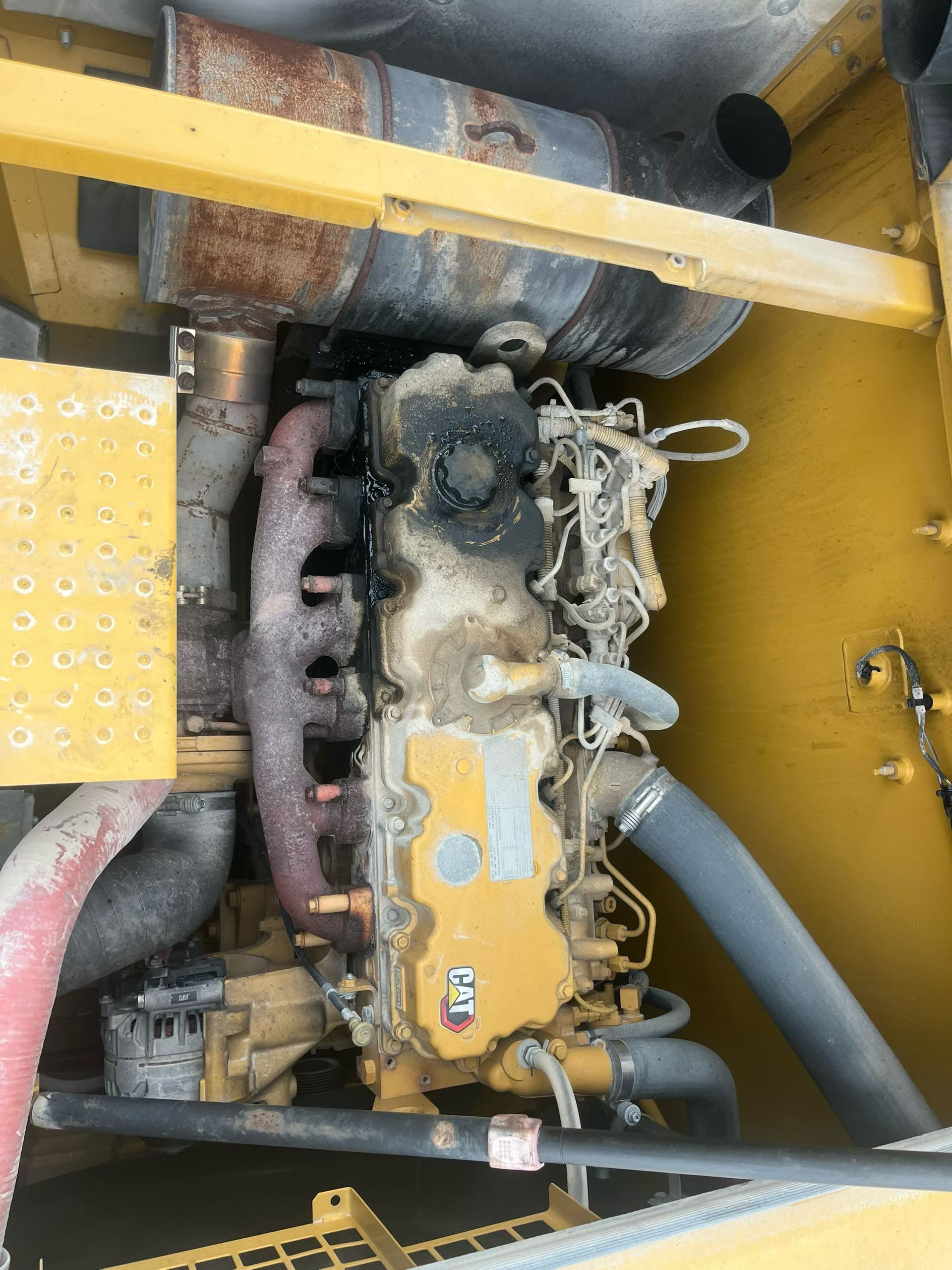 Buy Caterpillar Used Excavator / 5 Buy Caterpillar Used Excavator / 5