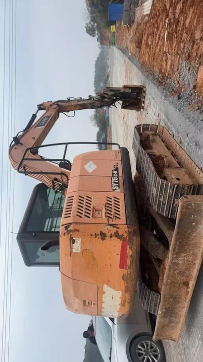 Buy Sany SY75 Used Excavator / 1