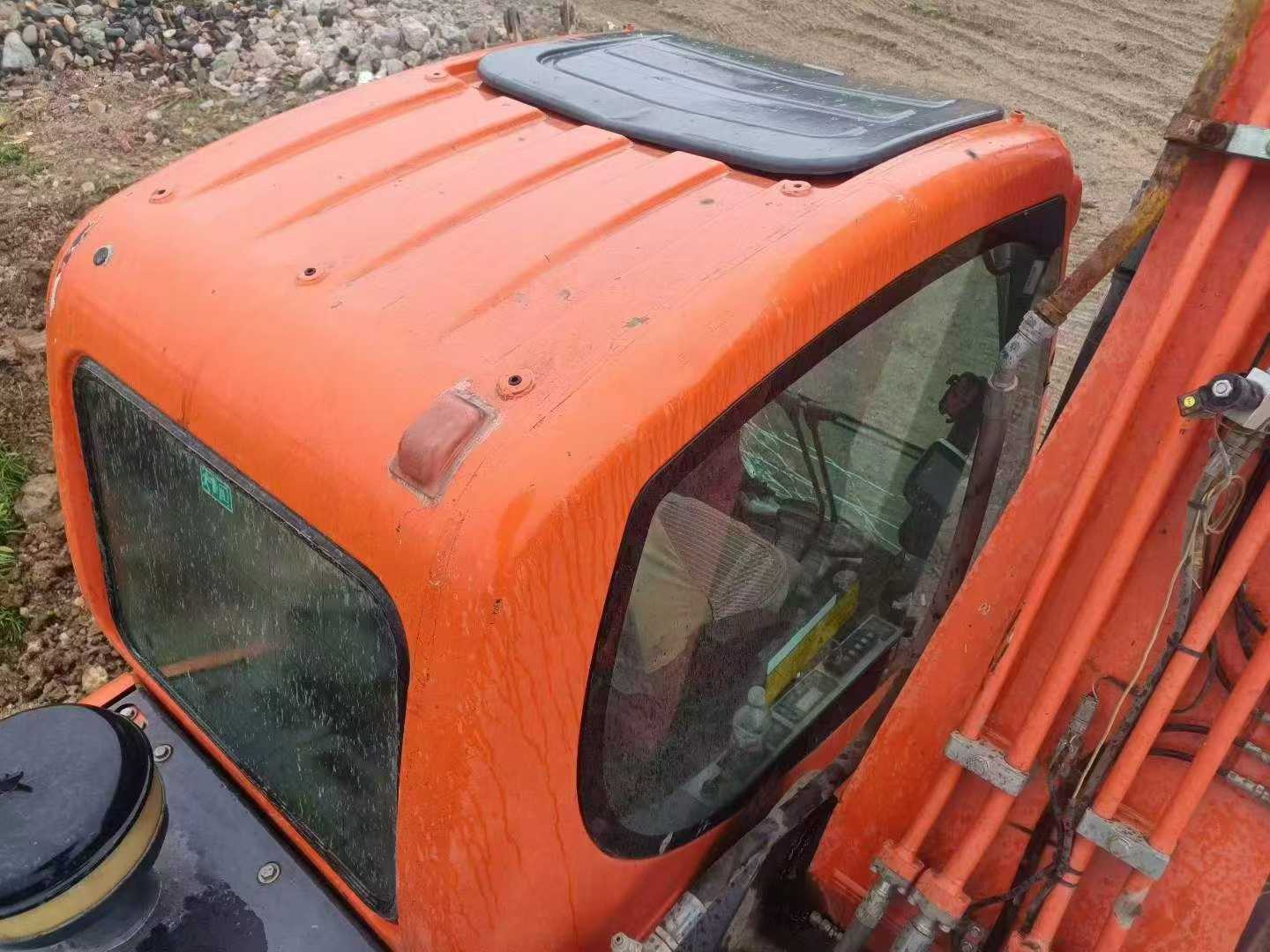 Buy Doosan DH215-7 Used Excavator / 5 Buy Doosan DH215-7 Used Excavator / 5
