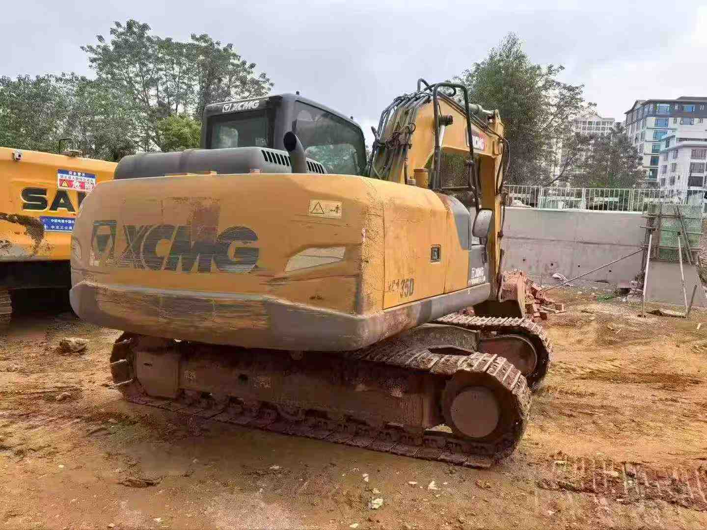 Buy XCMG XE135B Used Excavator / 2 Buy XCMG XE135B Used Excavator / 2
