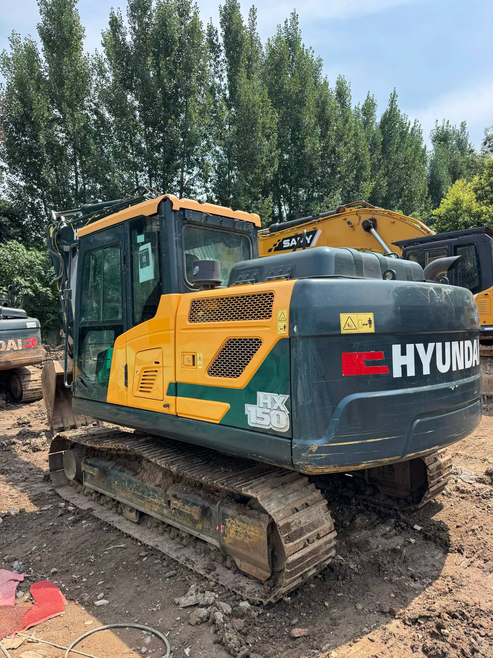 Buy Hyundai R130W Used Excavator / 2 Buy Hyundai R130W Used Excavator / 2