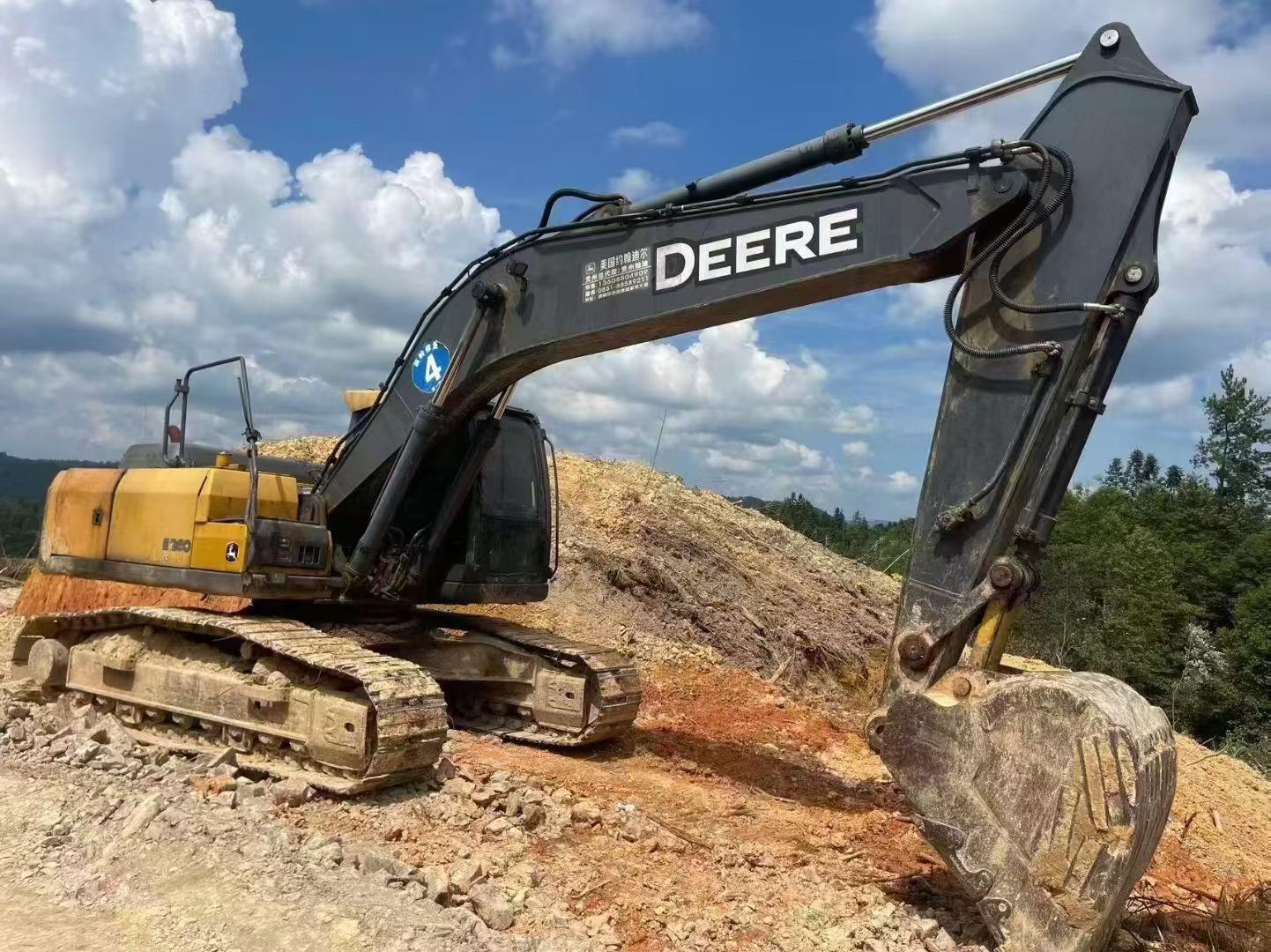 Buy JohnDeere E210 Used Excavator / 1