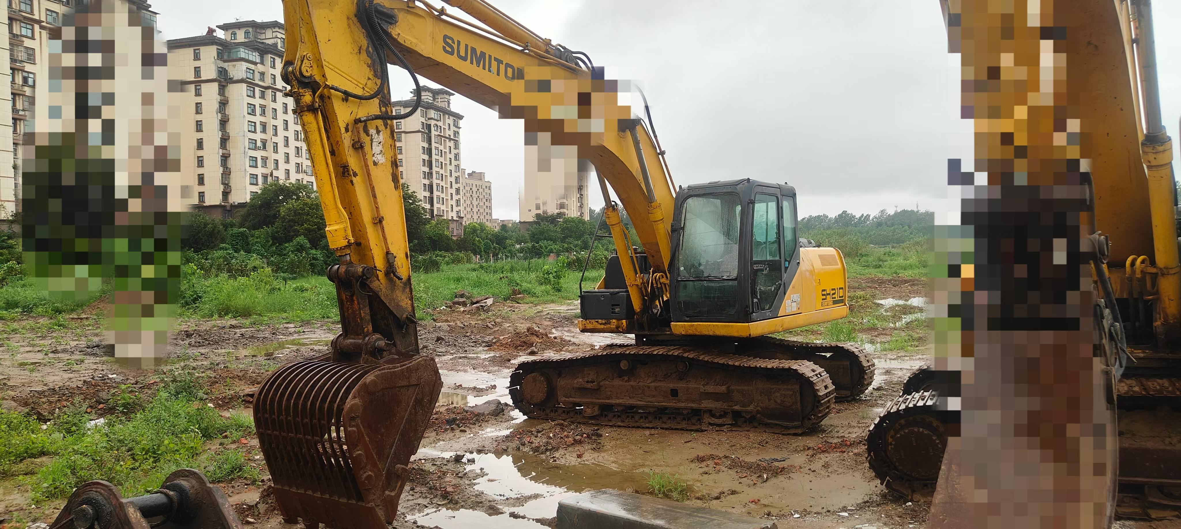 Buy Sumitomo SH210-5 Used Excavator / 3 Buy Sumitomo SH210-5 Used Excavator / 3