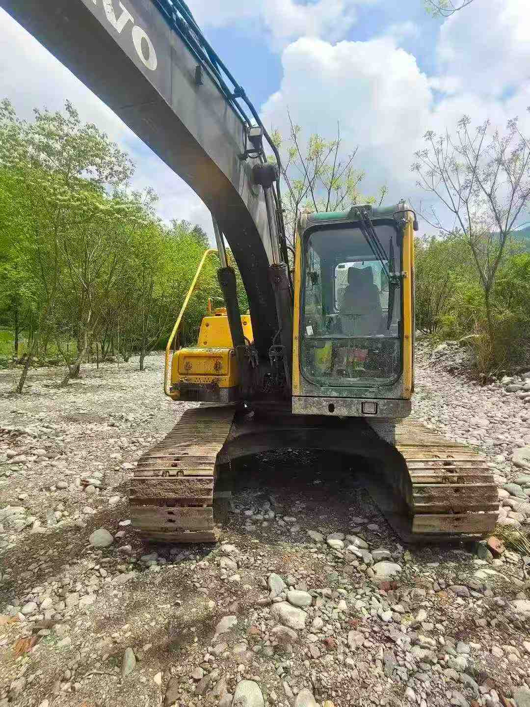 Buy Volvo EC140 Used Excavator / 5 Buy Volvo EC140 Used Excavator / 5