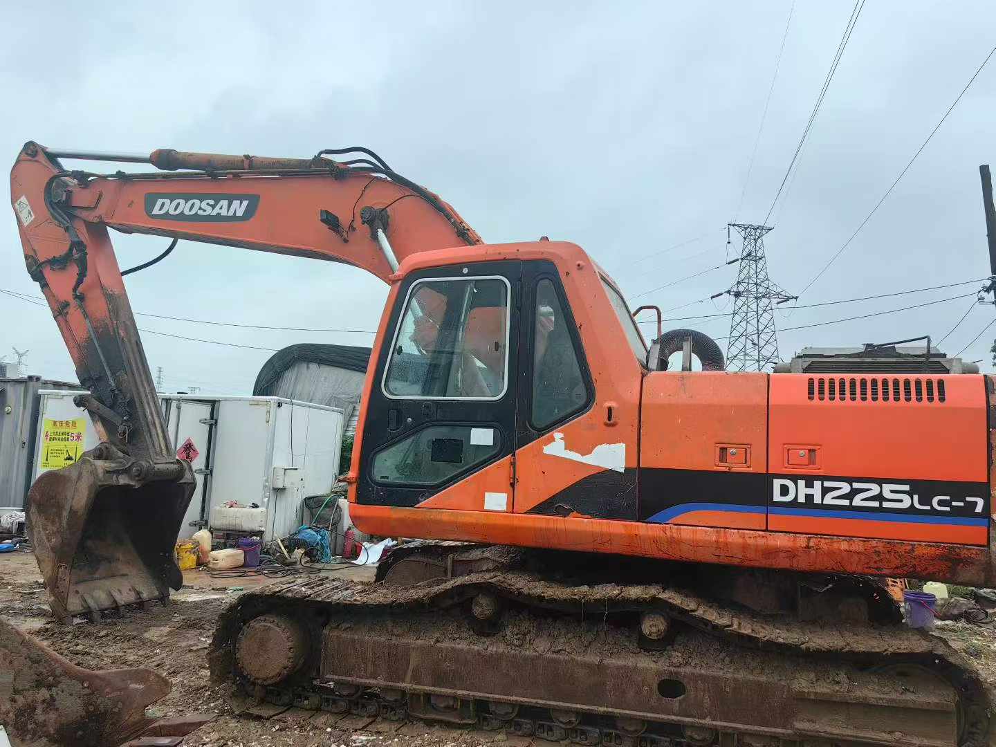 Buy Doosan DH225-7 Used Excavator / 7 Buy Doosan DH225-7 Used Excavator / 7