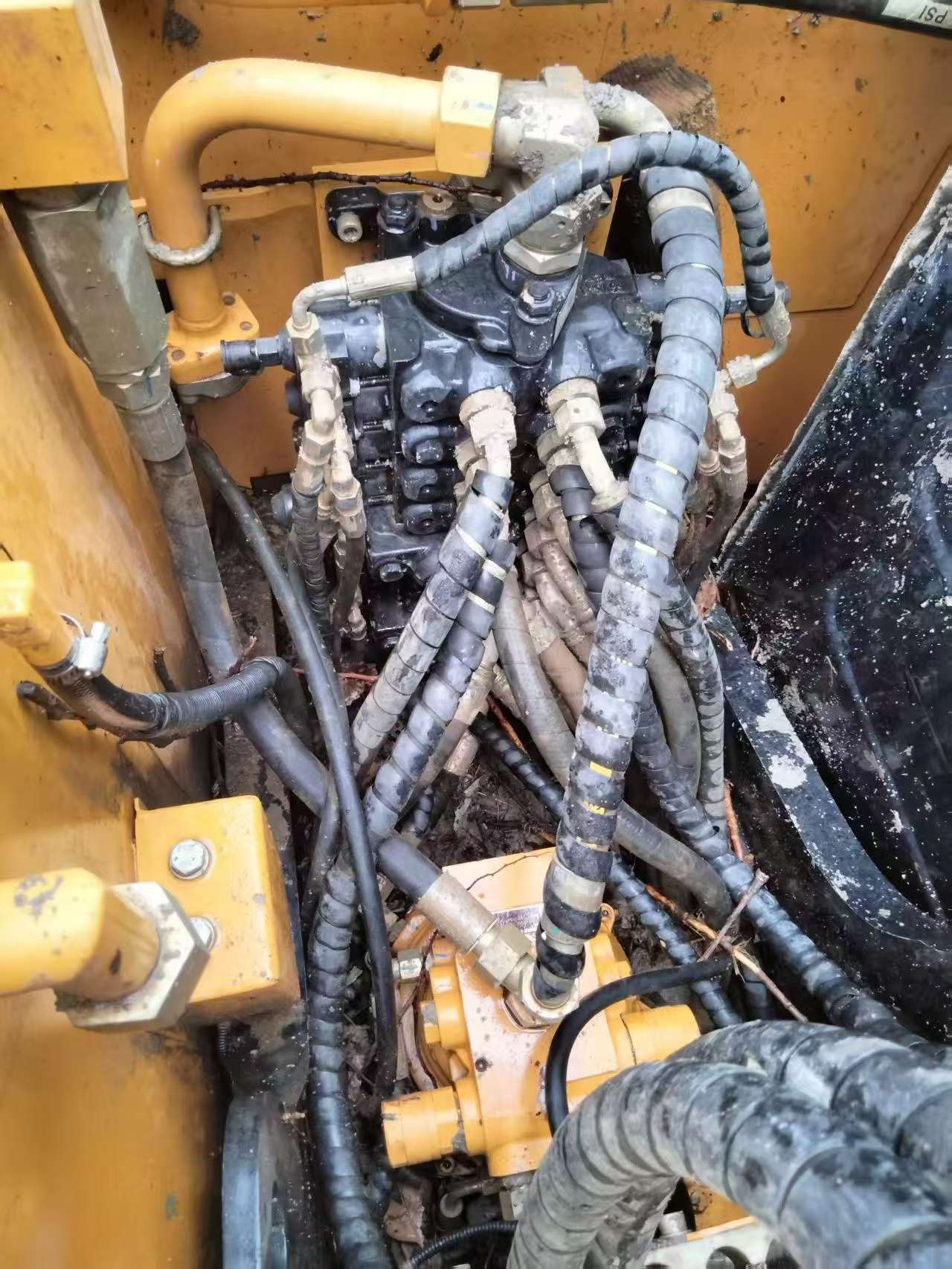 Buy Sany SY75 Used Excavator / 5