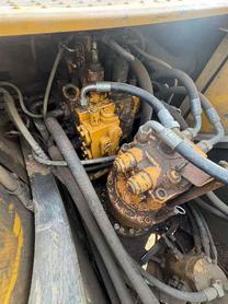 Buy Sany SY205C Used Excavator / 4 Buy Sany SY205C Used Excavator / 4