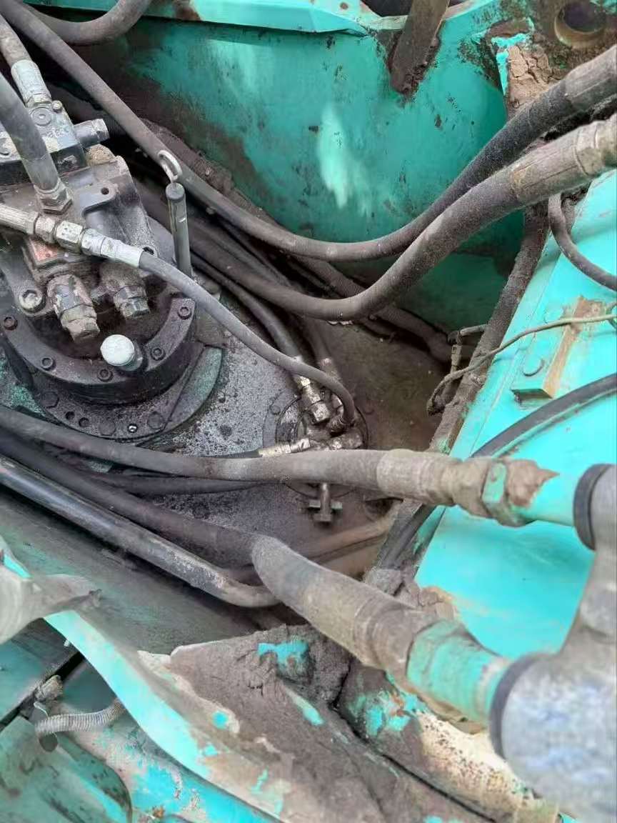 Buy Kobelco SK210 Used Excavator / 5 Buy Kobelco SK210 Used Excavator / 5