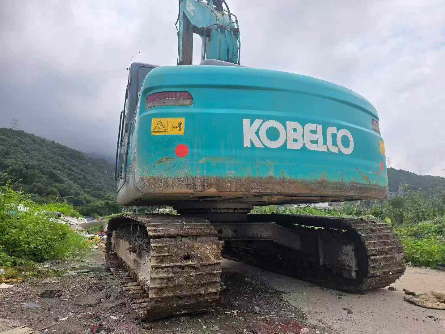 Buy Kobelco SK140 Used Excavator / 3