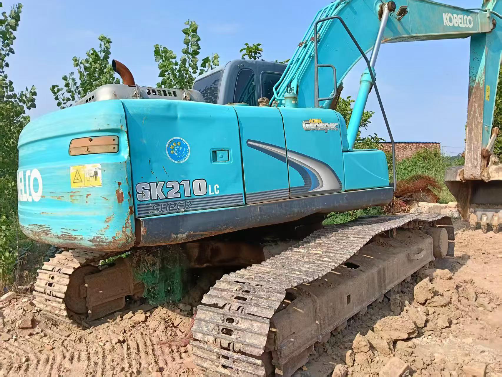 Buy Kobelco SK210 Used Excavator / 3 Buy Kobelco SK210 Used Excavator / 3