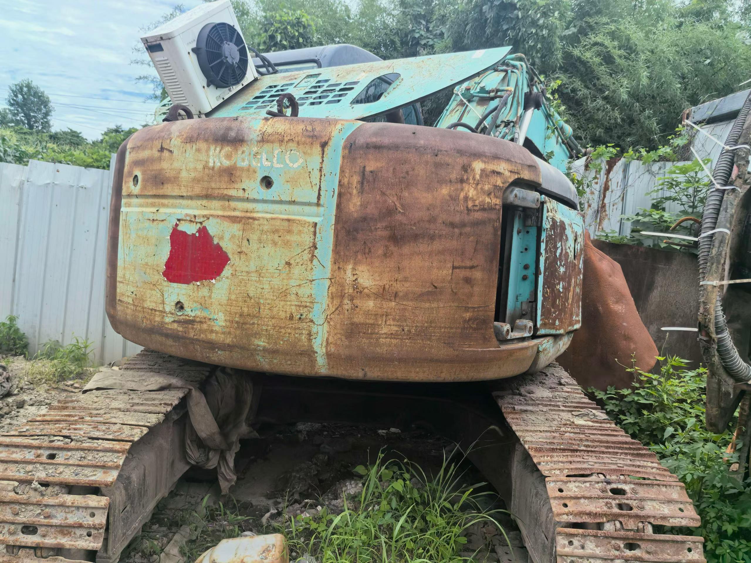 Buy Kobelco SK135 Used Excavator