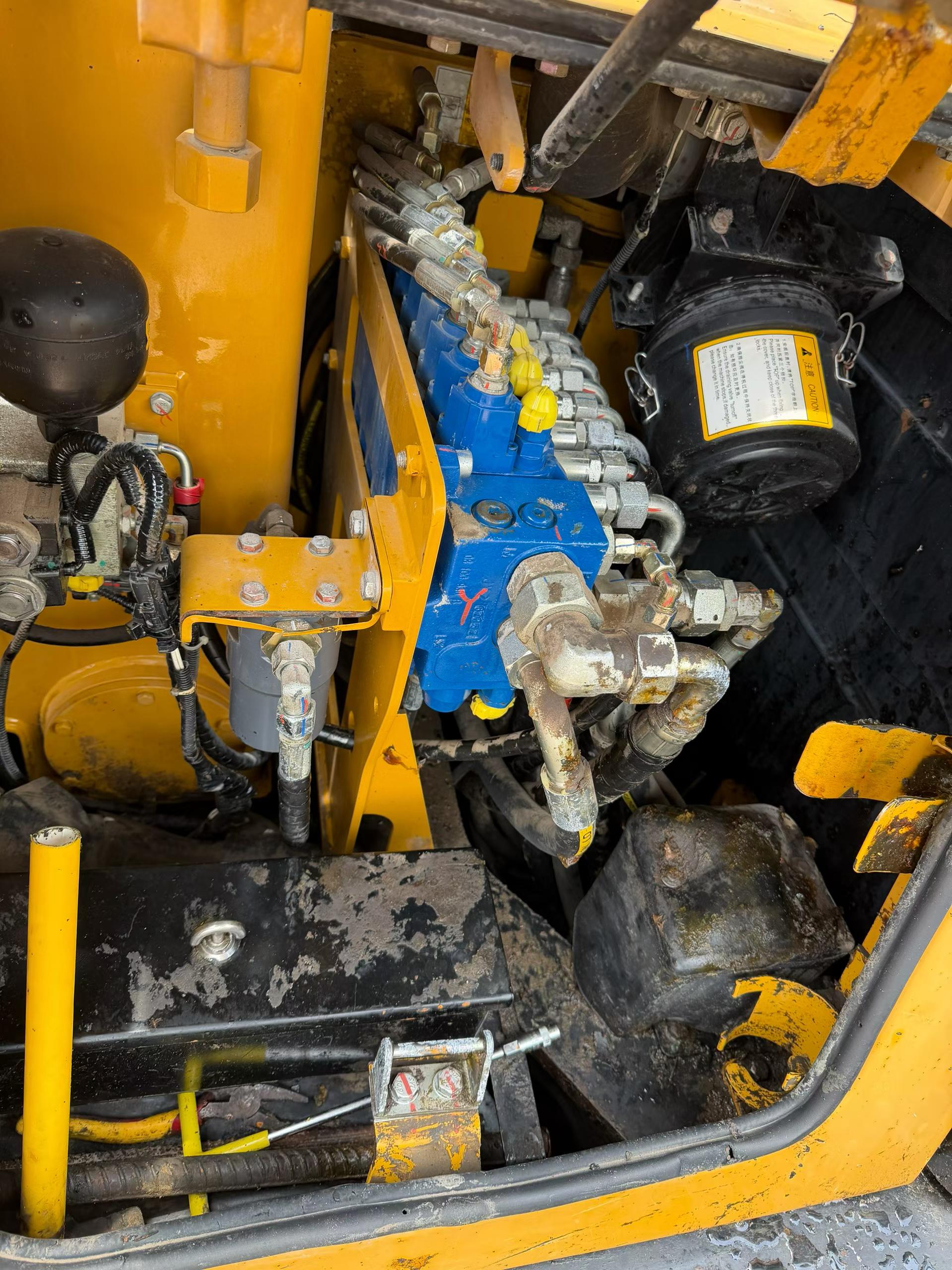 Buy Sany SY55 Used Excavator / 3 Buy Sany SY55 Used Excavator / 3