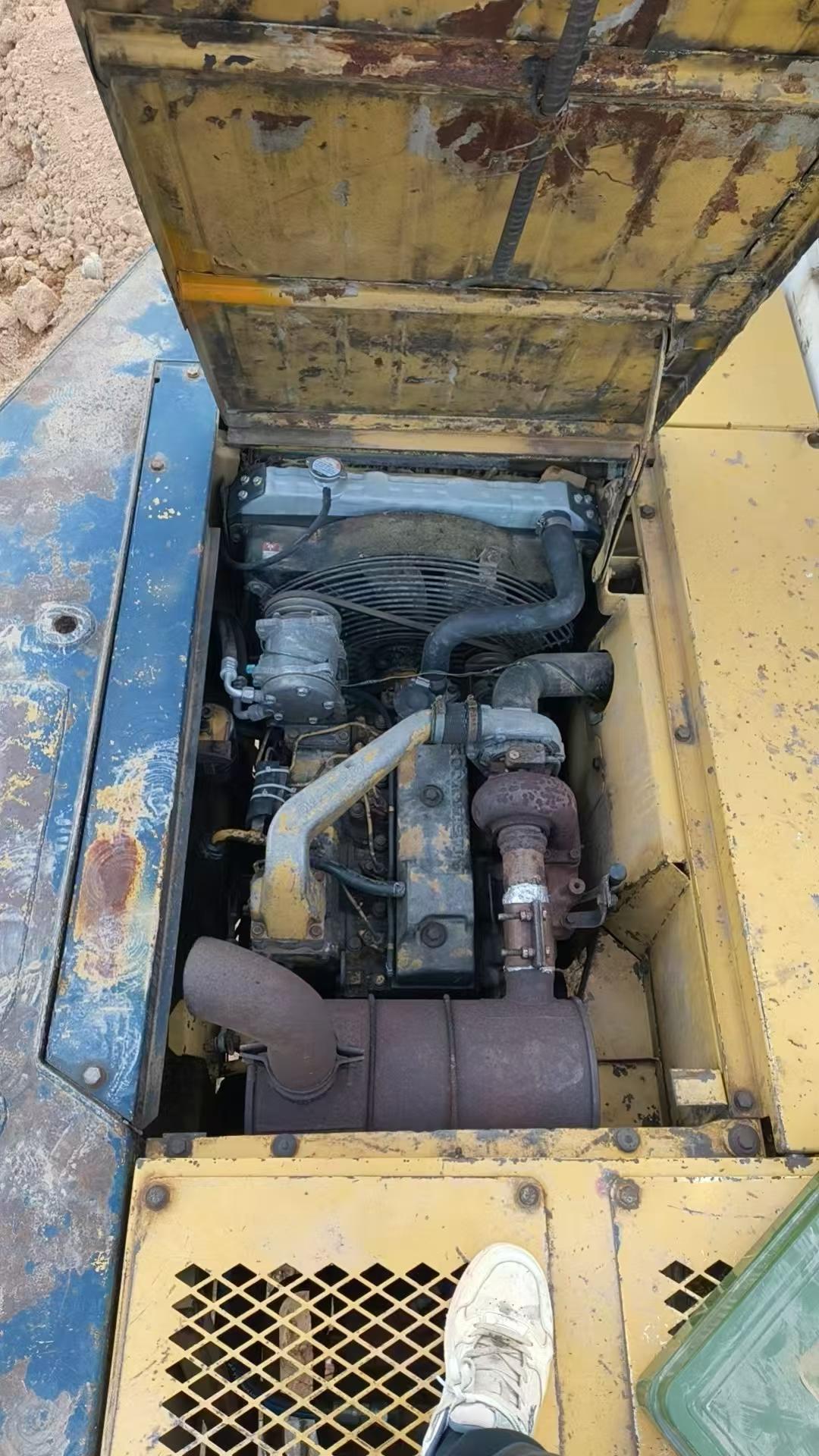 Buy Komatsu PC100-5 Used Excavator / 3