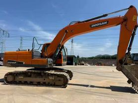 Buy Doosan DH215-7 Used Excavator / 5 Buy Doosan DH215-7 Used Excavator / 5