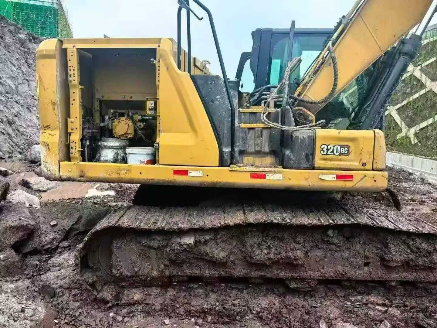 Buy Caterpillar 320GC Used Excavator / 6 Buy Caterpillar 320GC Used Excavator / 6
