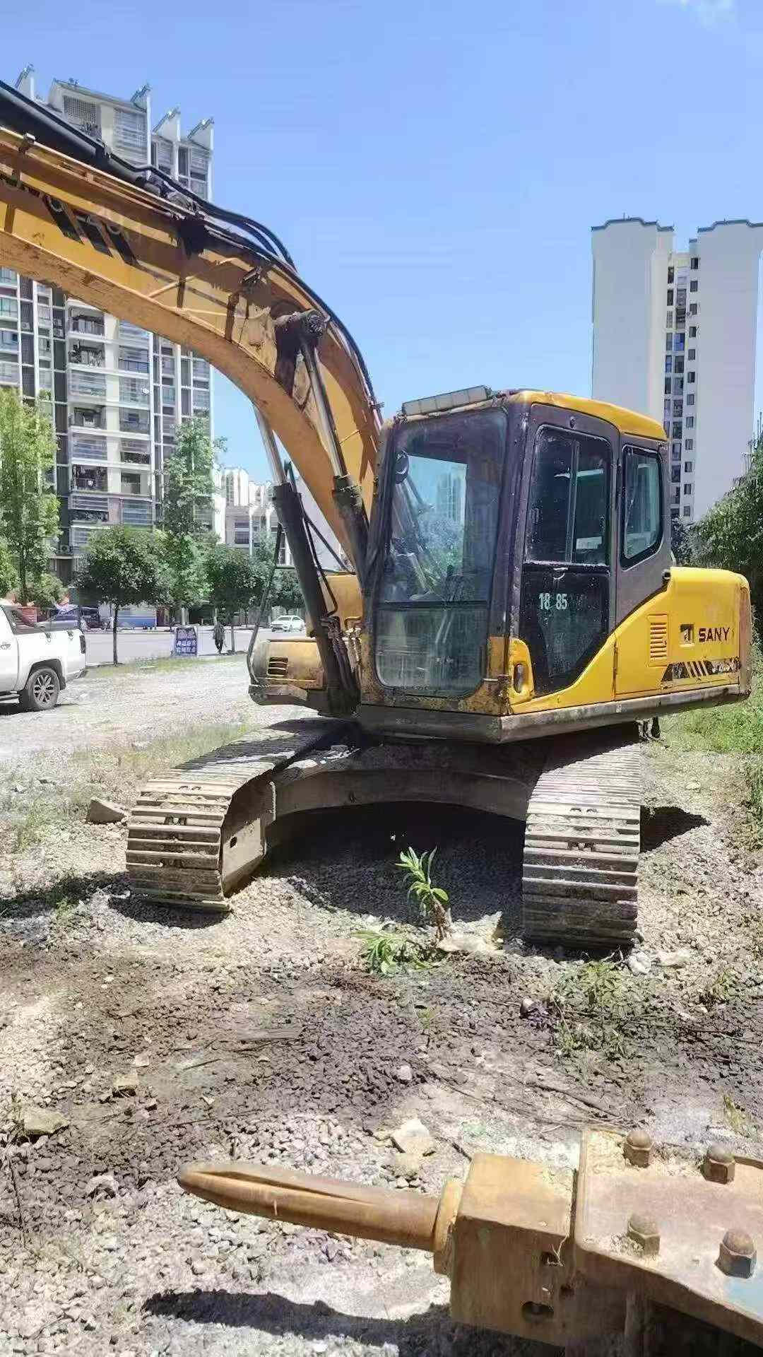 Buy Sany SY135 Used Excavator / 5 Buy Sany SY135 Used Excavator / 5