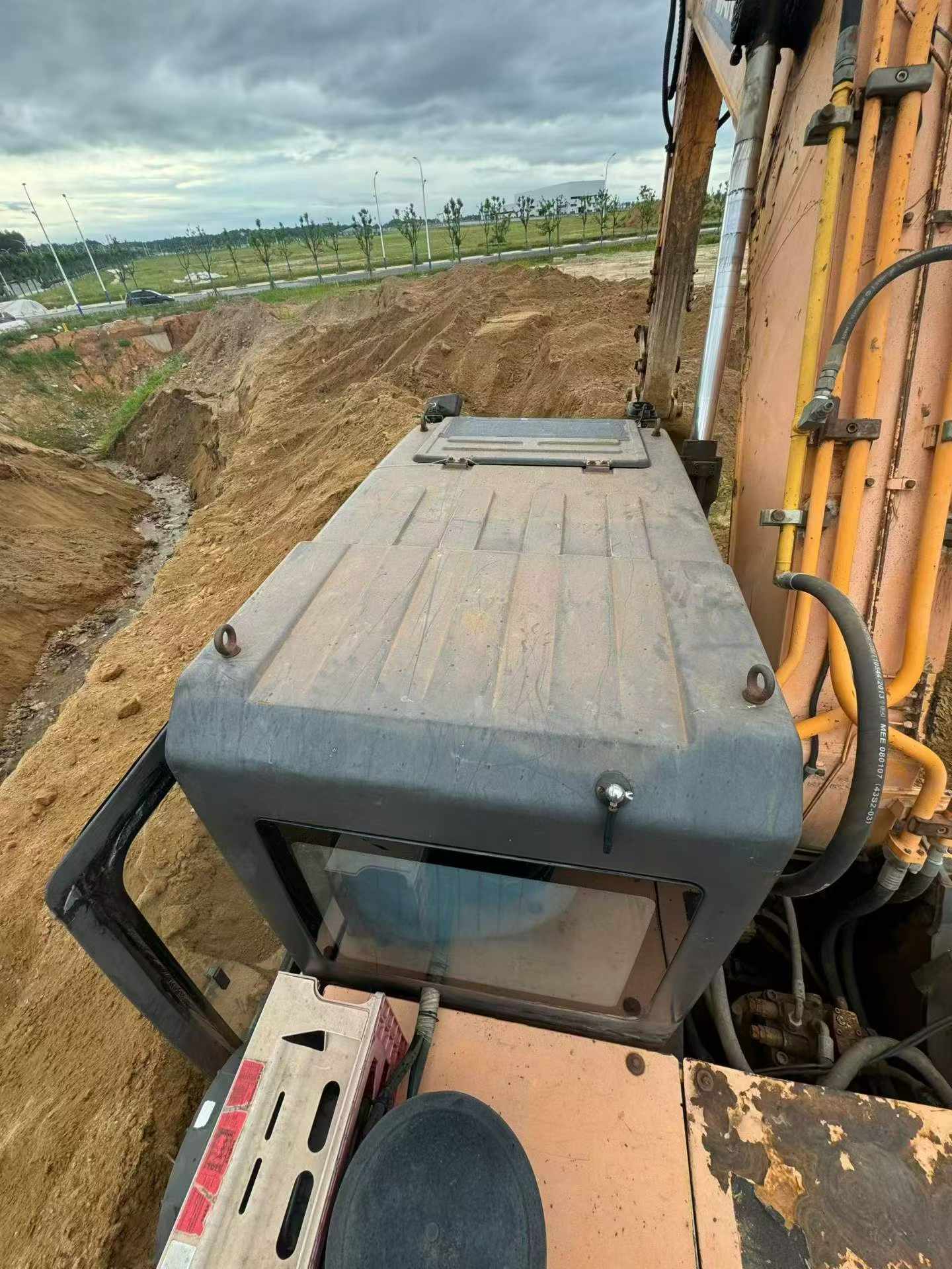Buy Sany SY215C Used Excavator / 9